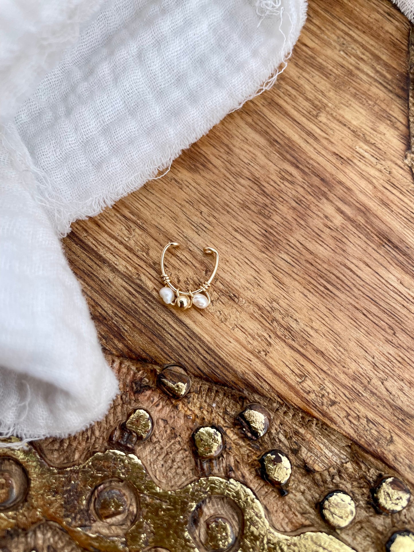 Marguerite Ear Cuff Argent 925 ou Or laminé Faux piercing
