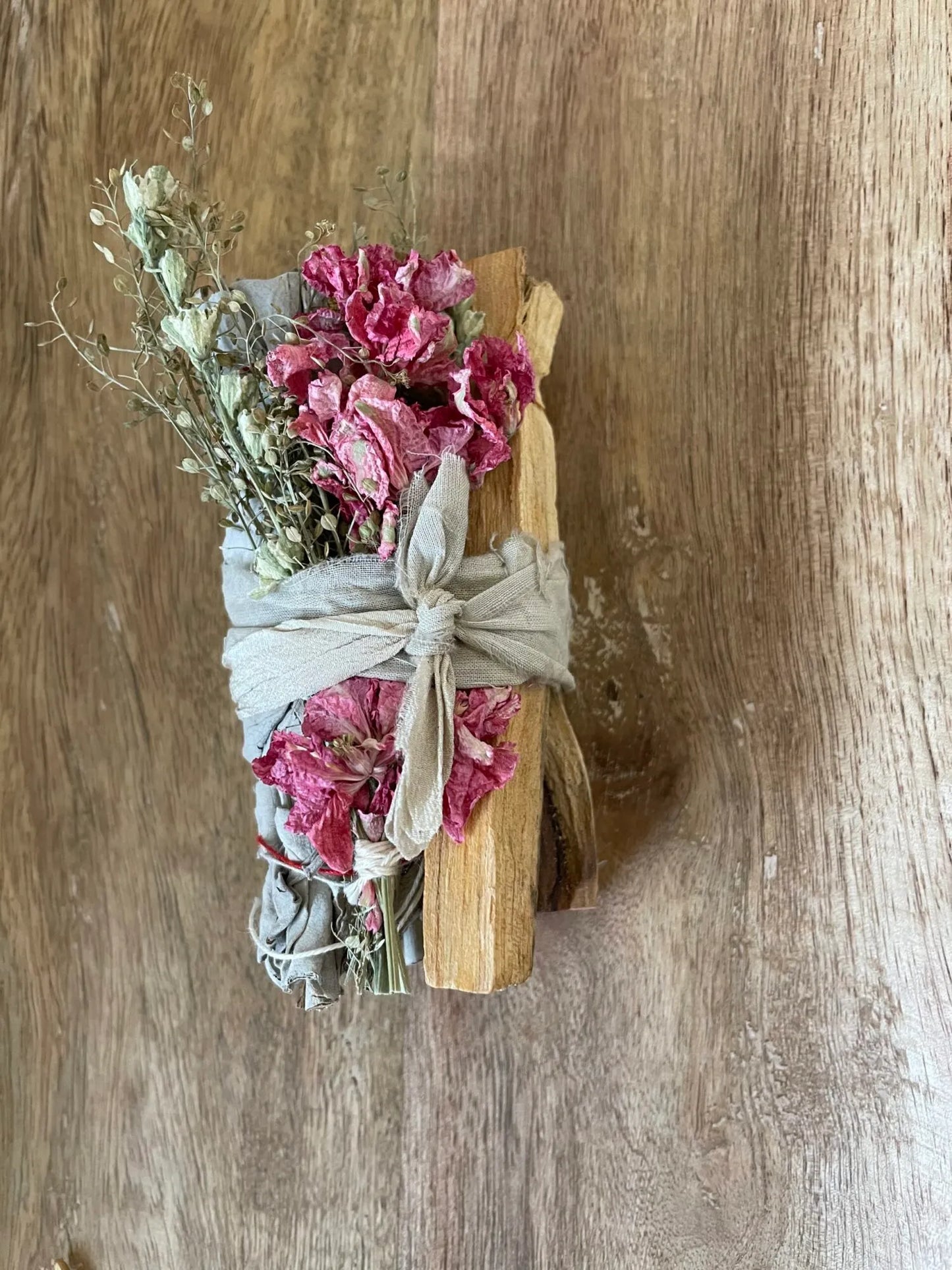 Palo Santo &amp; Sage – Rose