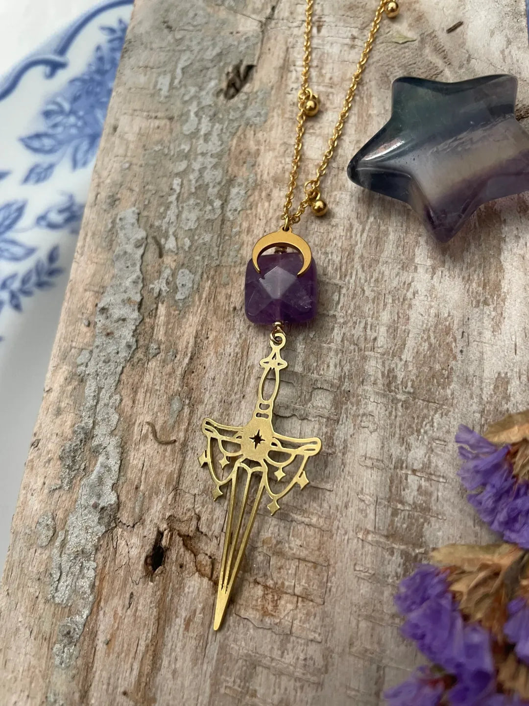 ATHAME – The Necklace (also available in Amethyst and Labradorite)